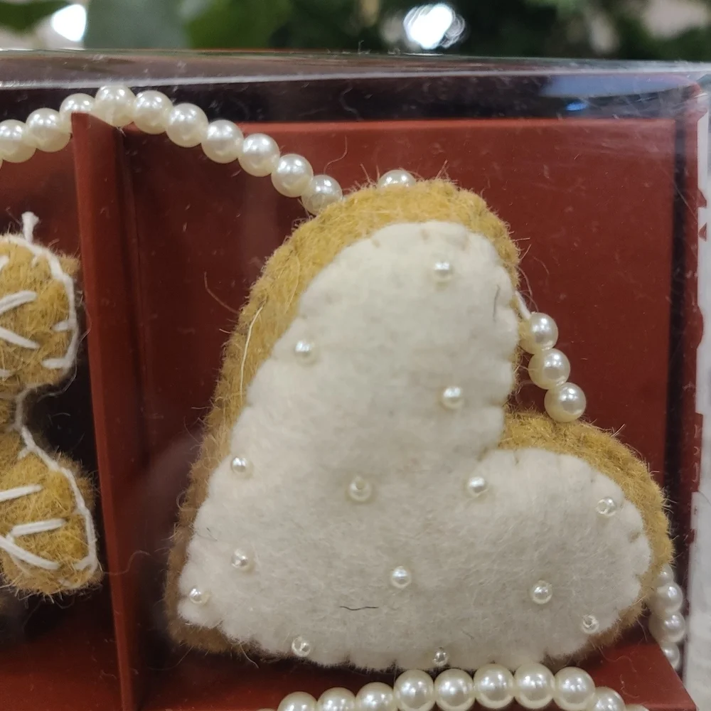 6ft Chic String of Pearls Beaded Christmas Gingerbread Cookie Garland Decor NEW